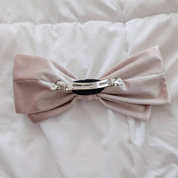 Ode Velvet Beige Cream Hair Bow Barrette - Picture 2 of 5
